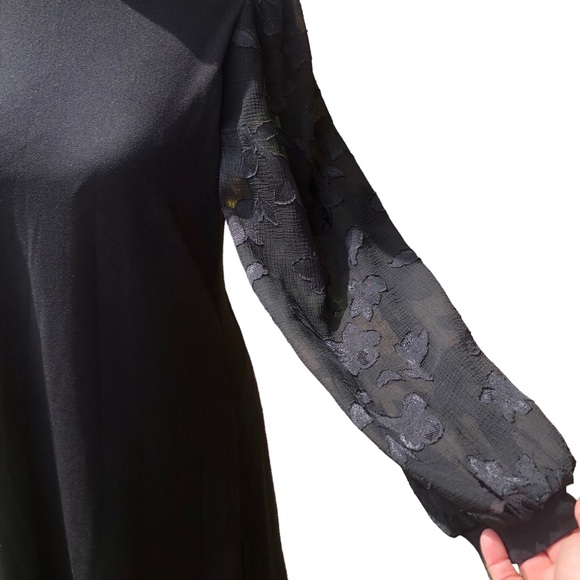 CeCe Mixed Media Little Black Dress size Small - Picture 5 of 14